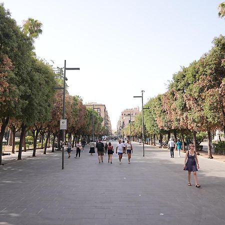 Suite & Premium Room - Centro Bari - Stazione 外观 照片