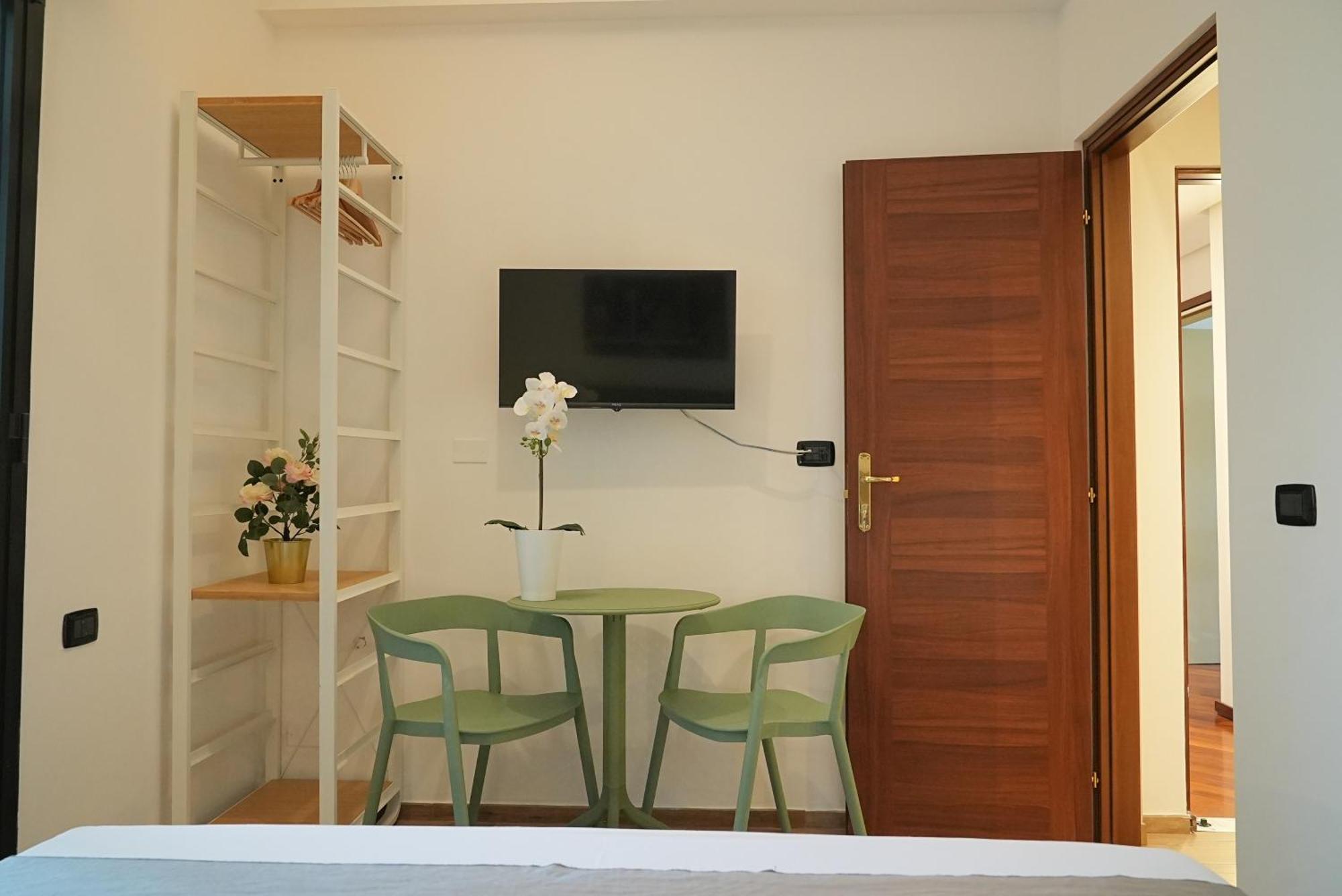 Suite & Premium Room - Centro Bari - Stazione 外观 照片
