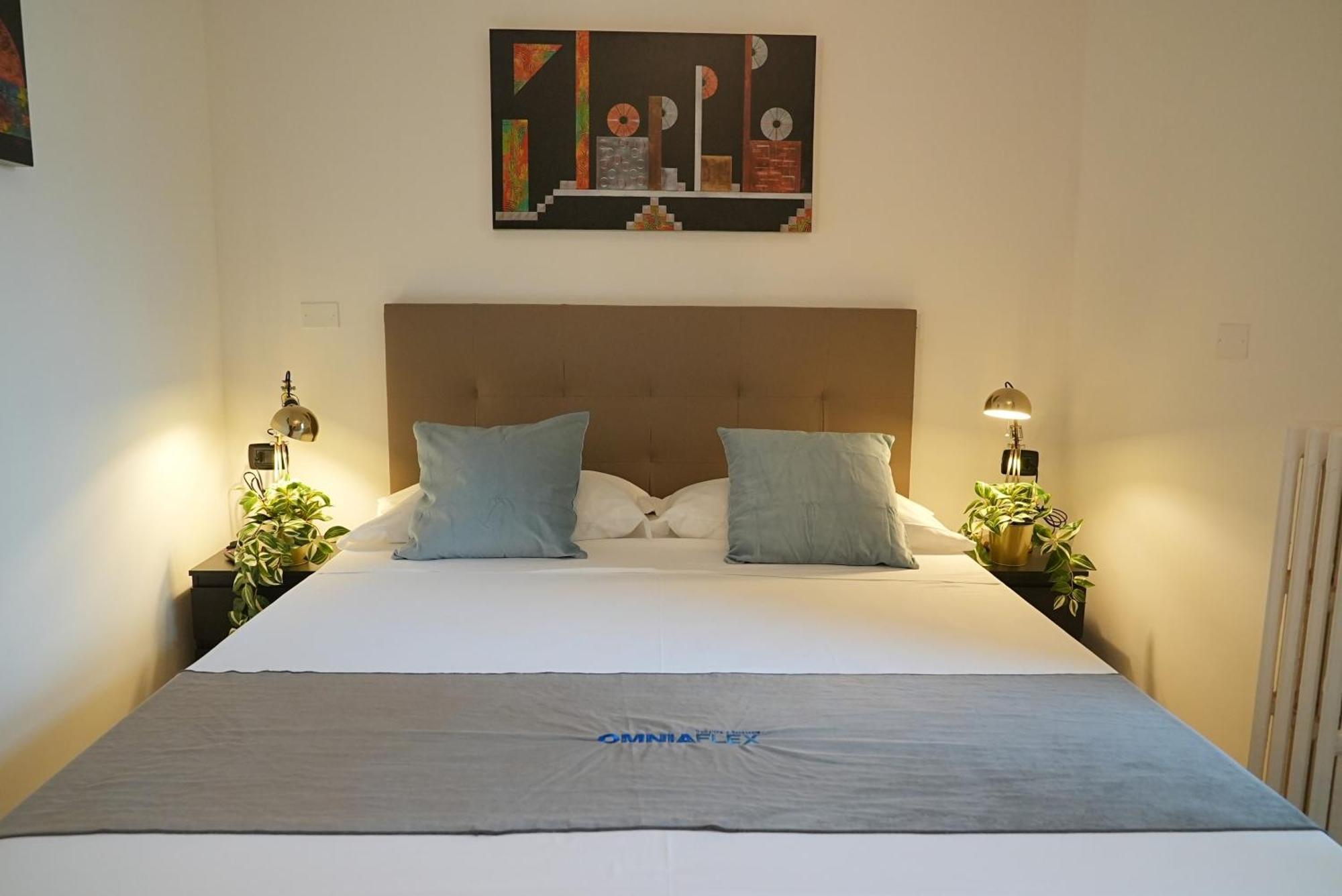 Suite & Premium Room - Centro Bari - Stazione 外观 照片