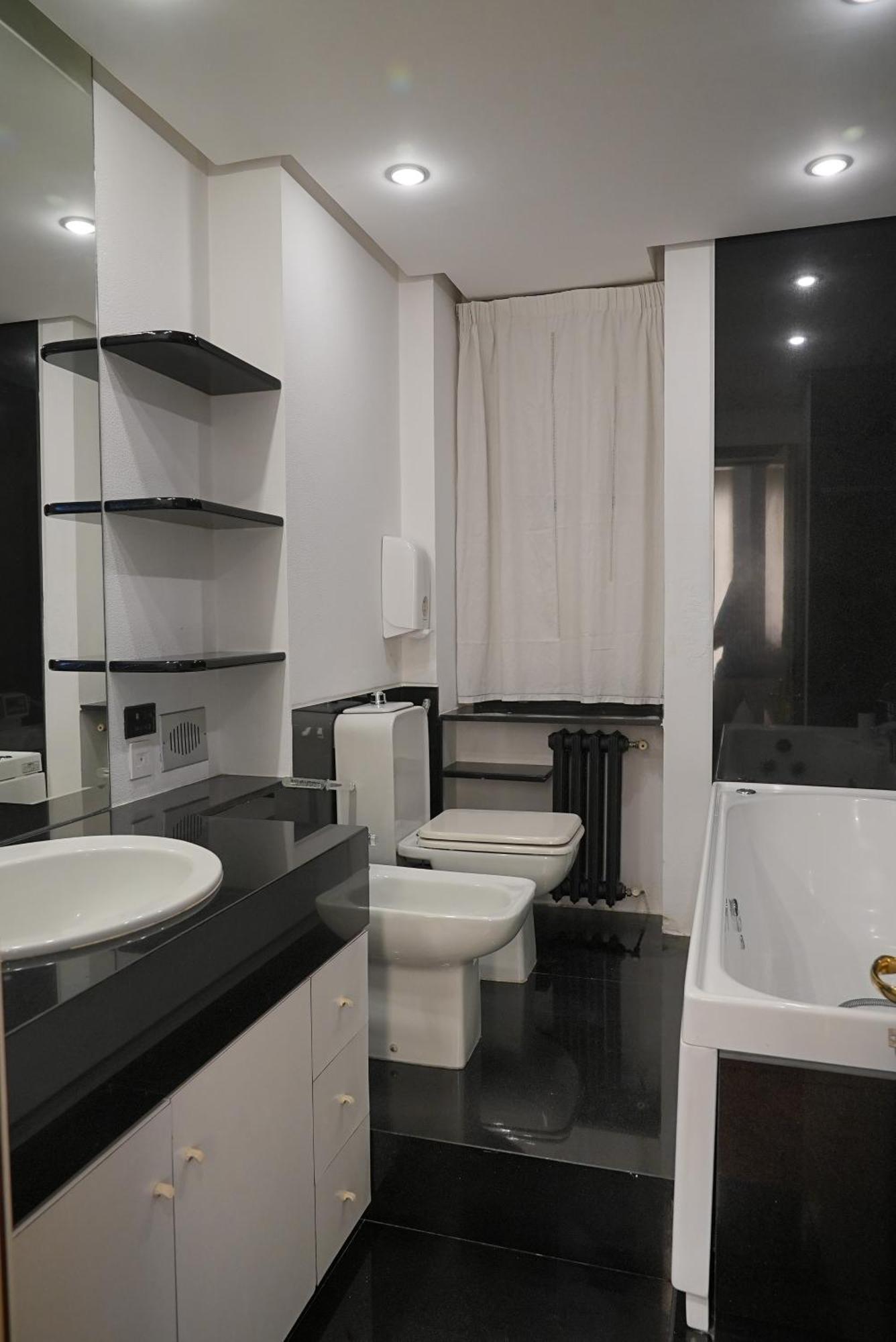 Suite & Premium Room - Centro Bari - Stazione 外观 照片