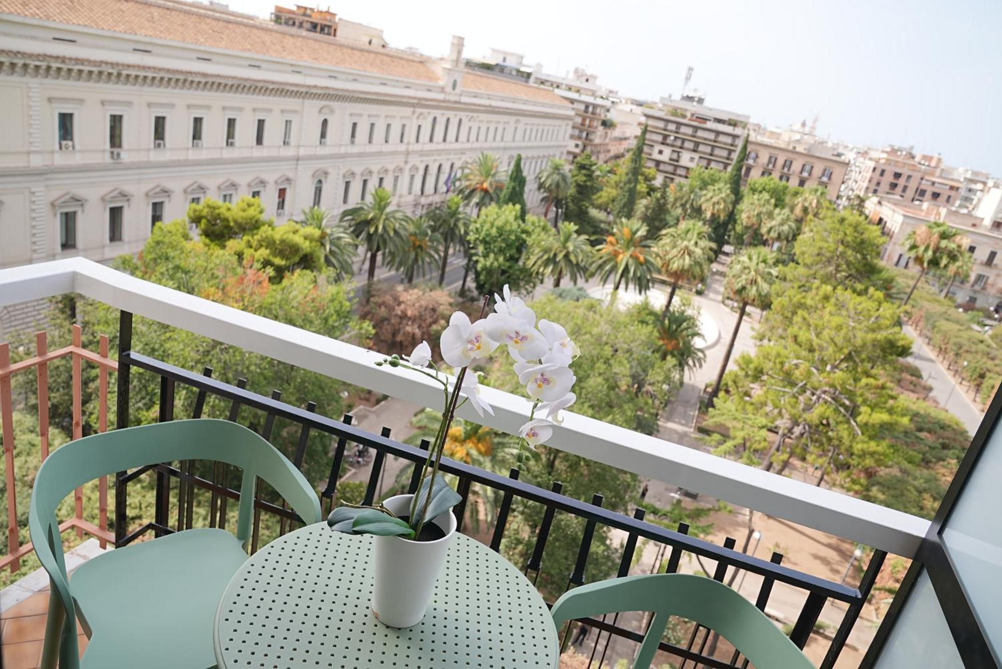 Suite & Premium Room - Centro Bari - Stazione 外观 照片