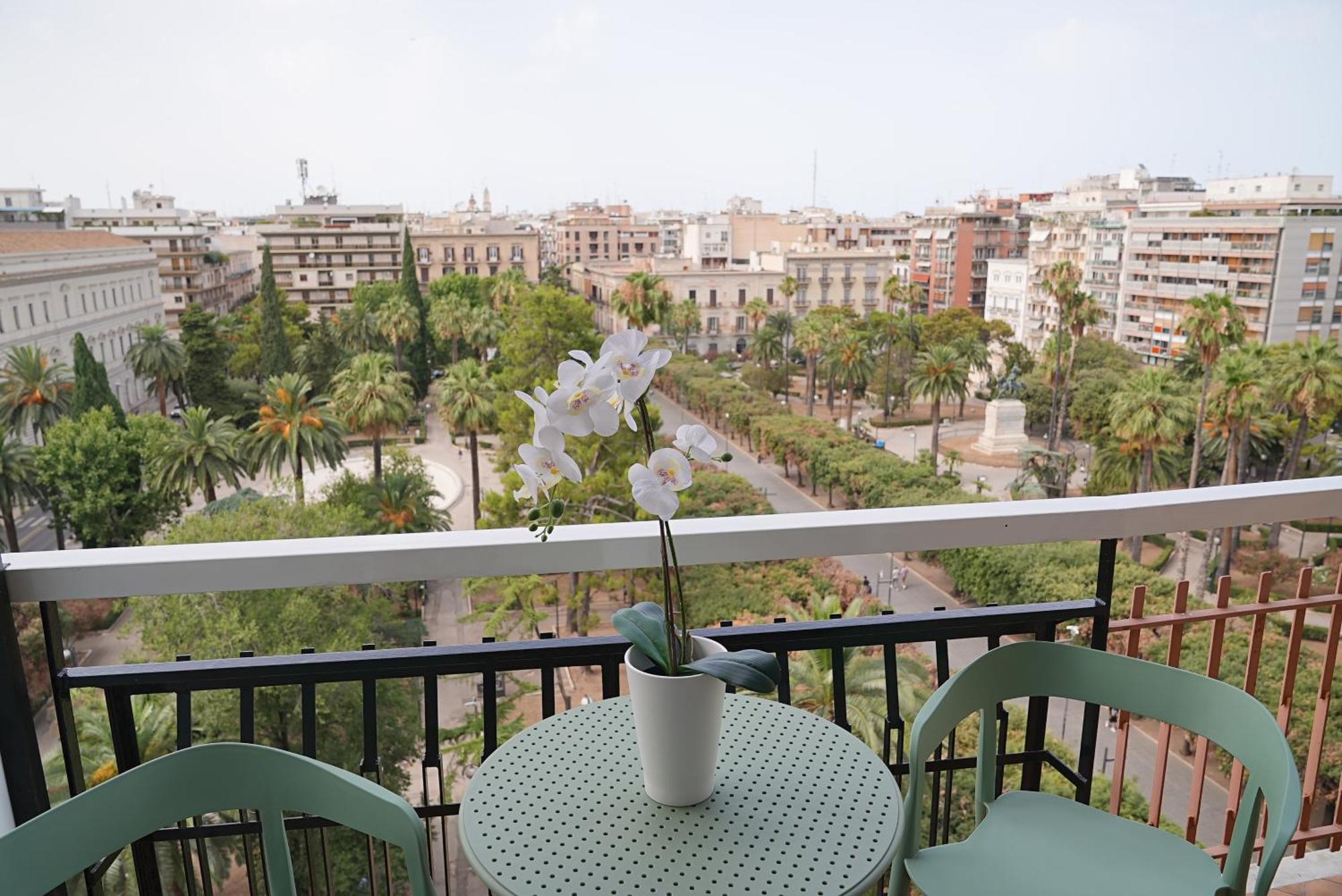 Suite & Premium Room - Centro Bari - Stazione 外观 照片