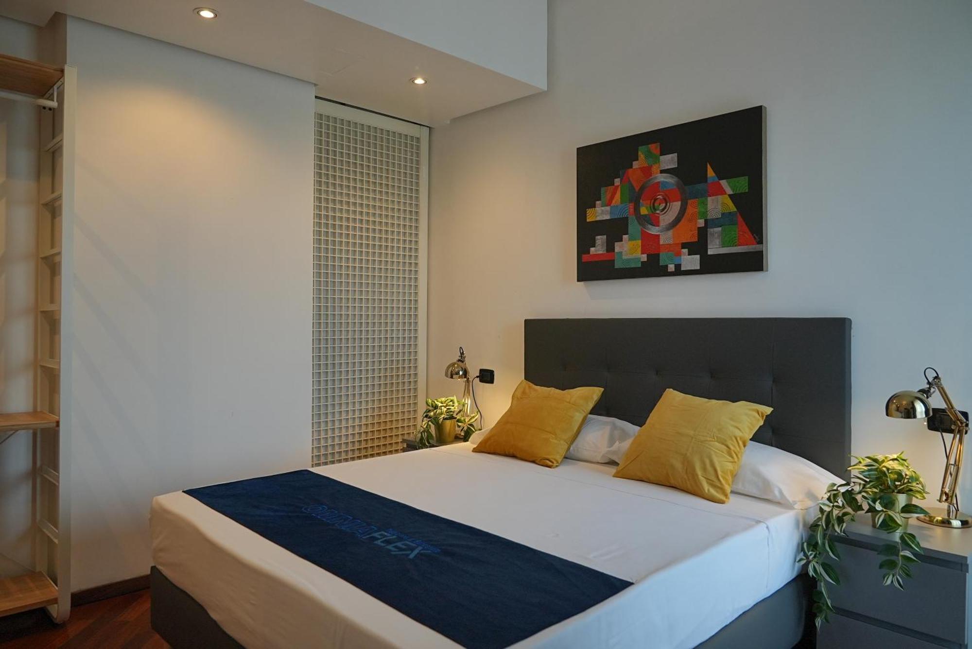 Suite & Premium Room - Centro Bari - Stazione 外观 照片