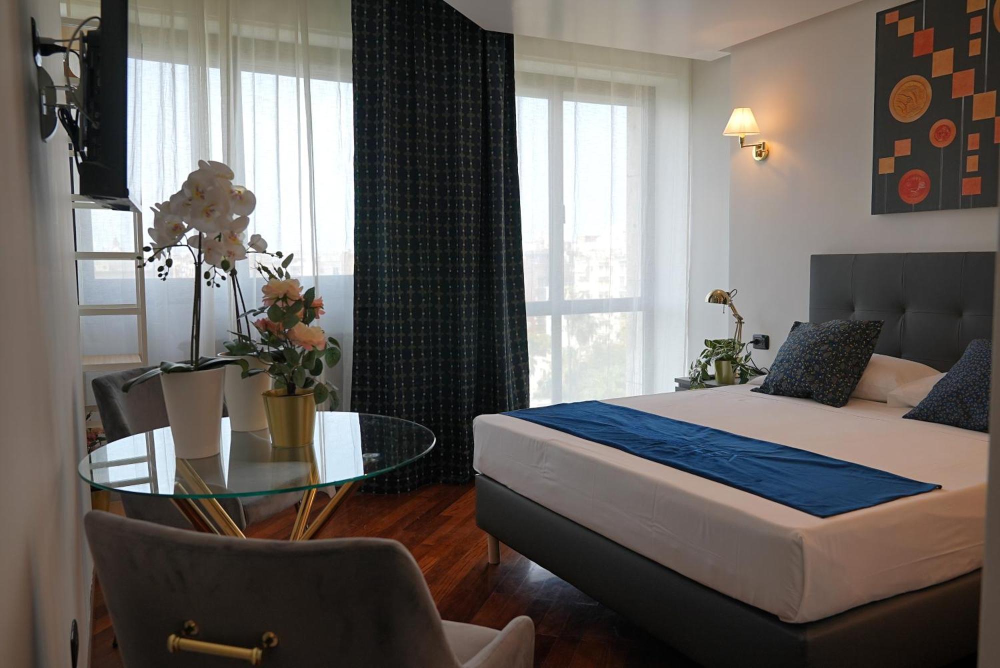 Suite & Premium Room - Centro Bari - Stazione 外观 照片